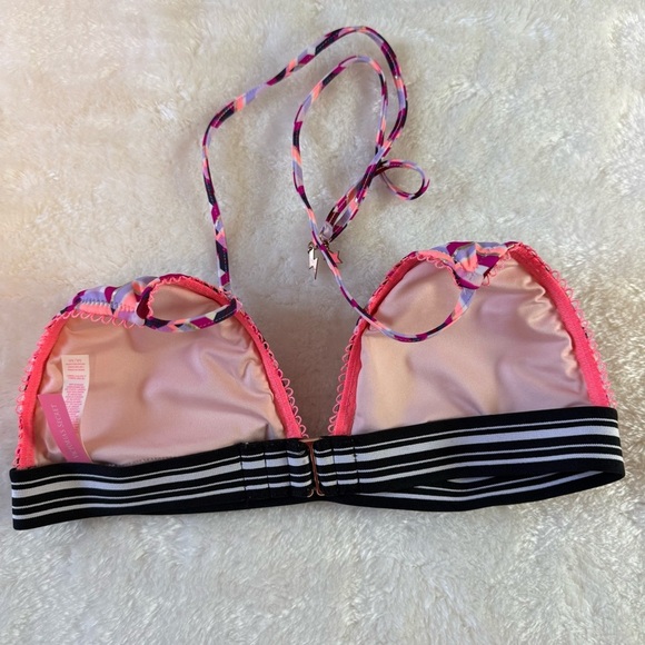 Victoria's Secret Pink and Black Bikini Top Size M - Picture 2 of 6